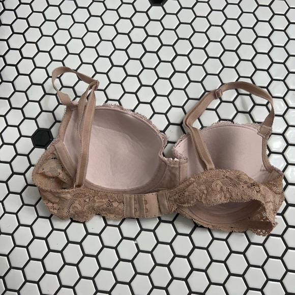 Victoria’s Secret dream angels lined Demi underwire bra size 32C - Picture 2 of 3